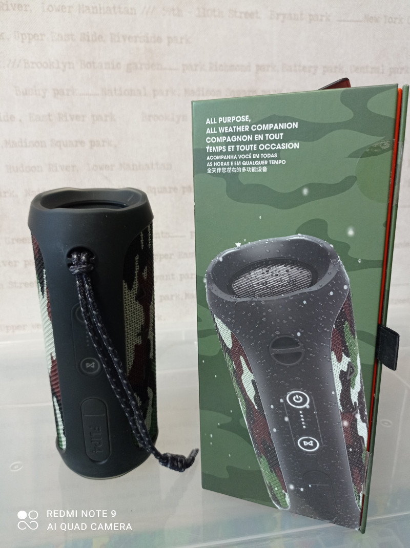 Продам jbl flip4 в хорошем состоянии